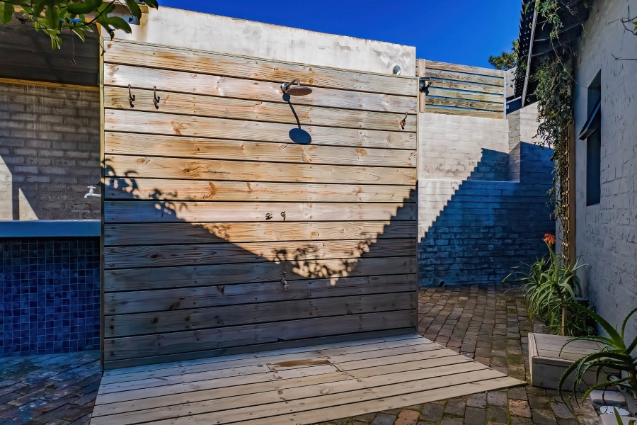 6 Bedroom Property for Sale in Seaside Longships Western Cape